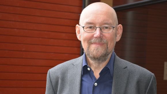 Астроном Эско Валтаоя получил премию Менса